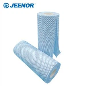 Tīrīšanas lupatas uz ruļļa